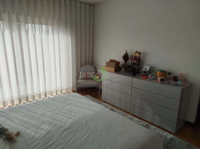 Moradia T4 para Venda em Rendufe Foto 23