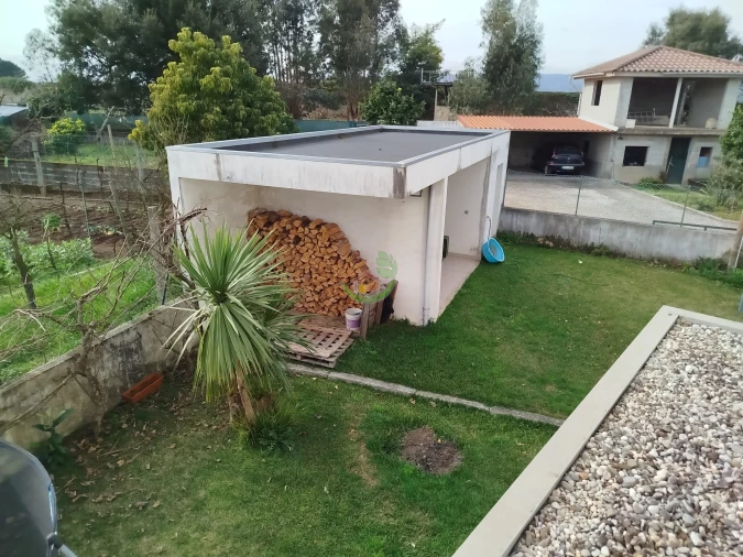 Moradia T4 para Venda em Rendufe Foto 47