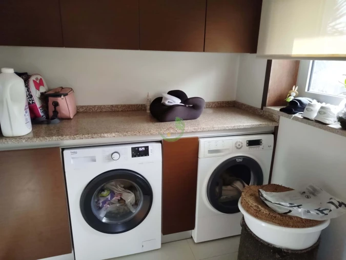 Moradia T4 para Venda em Rendufe Foto 16