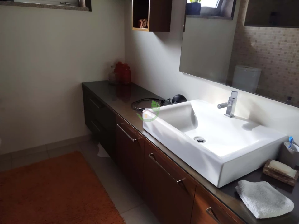 Moradia T4 para Venda em Rendufe Foto 35