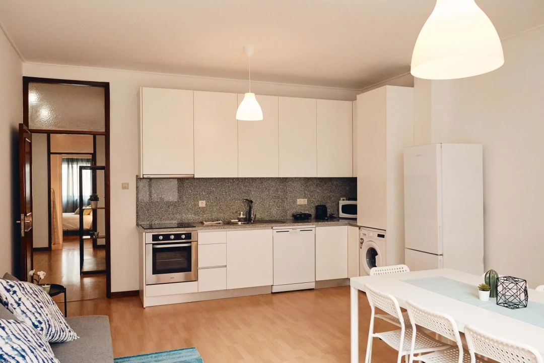 Apartamento T4 para Venda em Paranhos Foto 4