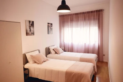 Apartamento T4 para Venda em Paranhos