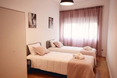 Apartamento T4 para Venda em Paranhos