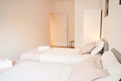 Apartamento T4 para Venda em Paranhos