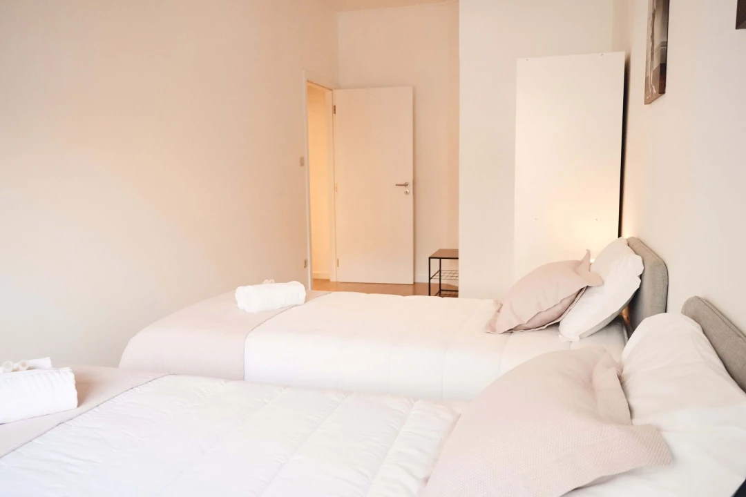 Apartamento T4 para Venda em Paranhos Foto 24