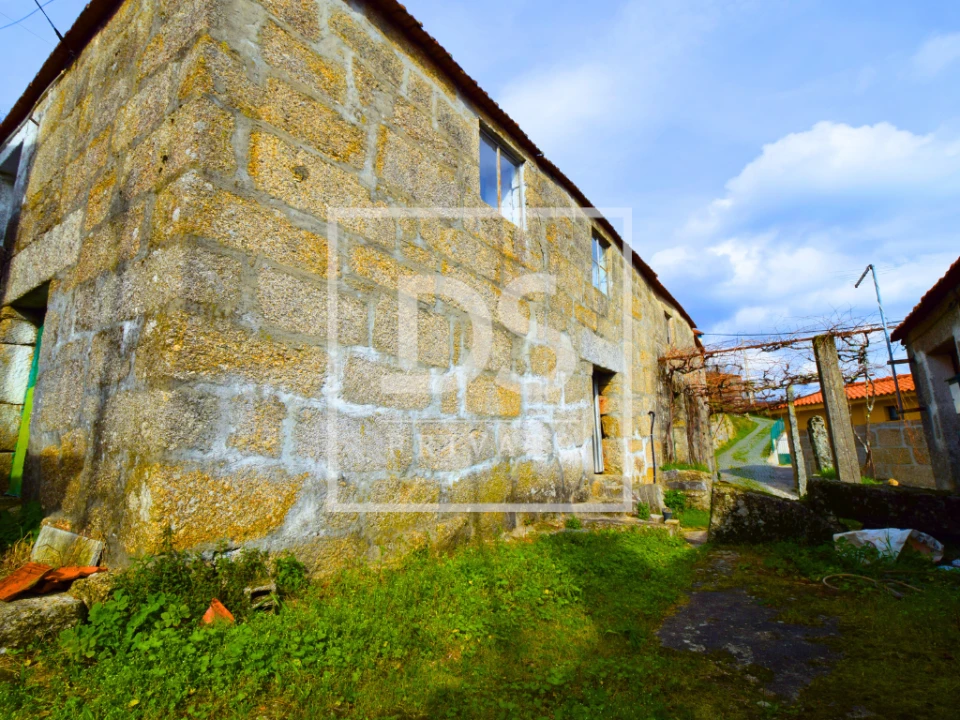 Moradia T3 para Venda em Campelo e Ovil Foto 14