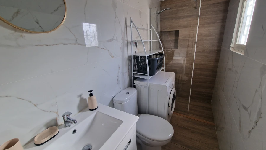 Apartamento T1 para Arrendamento em Albufeira e Olhos de Água Foto 5