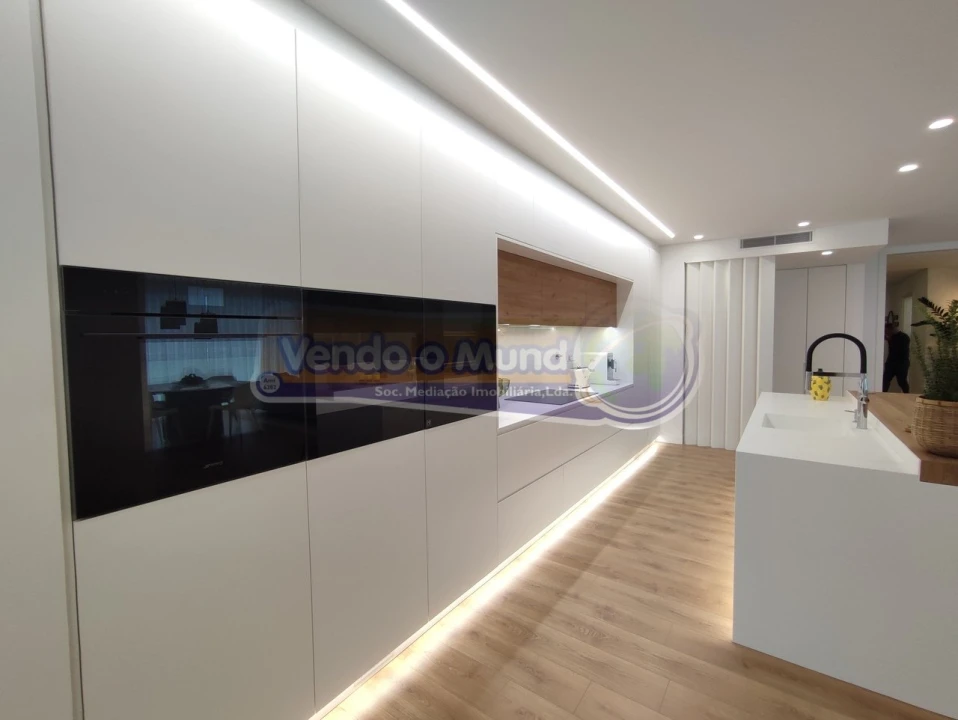 Apartamento T1 para Venda em Alverca do Ribatejo e Sobralinho Foto 6