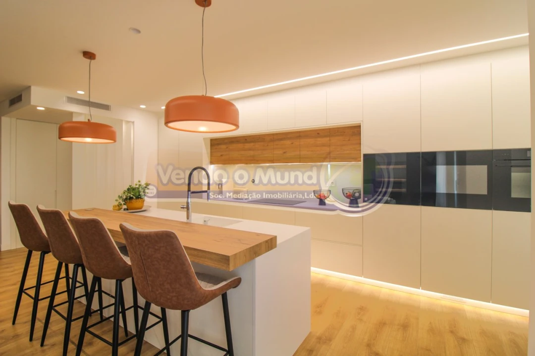 Apartamento T3 para Venda em Alverca do Ribatejo e Sobralinho Foto 3