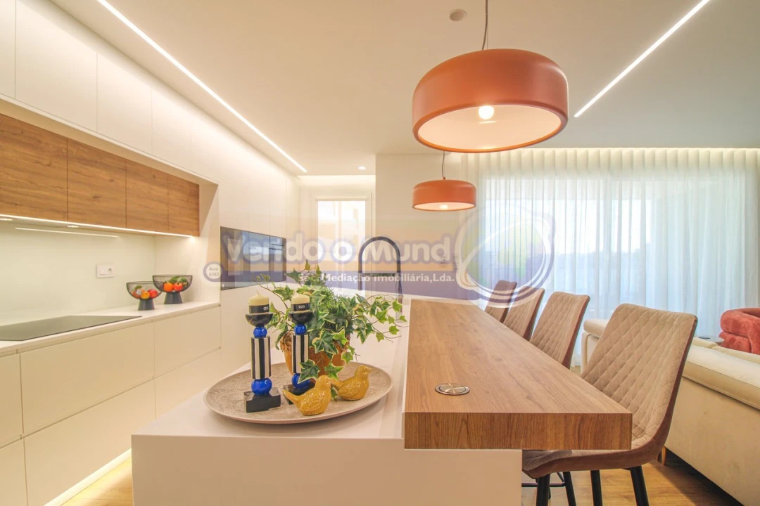 Apartamento T3 para Venda em Alverca do Ribatejo e Sobralinho Foto 1