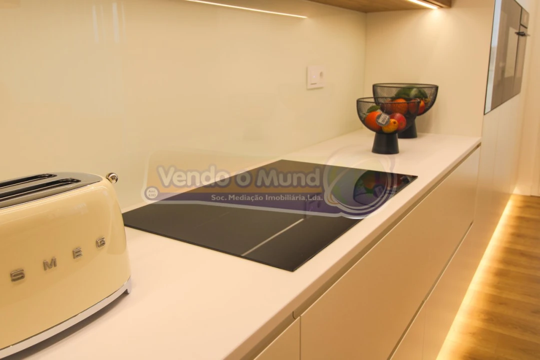 Apartamento T3 para Venda em Alverca do Ribatejo e Sobralinho Foto 4