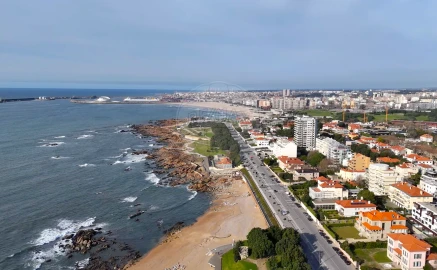 Moradia T10 para Venda em Aldoar, Foz do Douro e Nevogilde