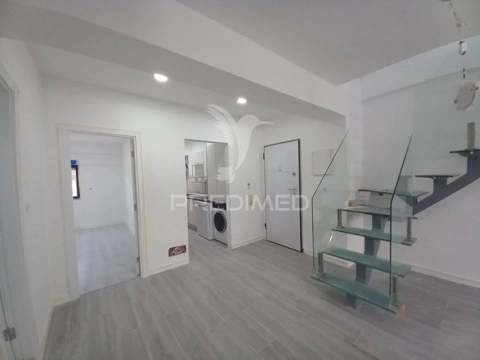Apartamento T3 para Venda em Caparica e Trafaria Foto 5