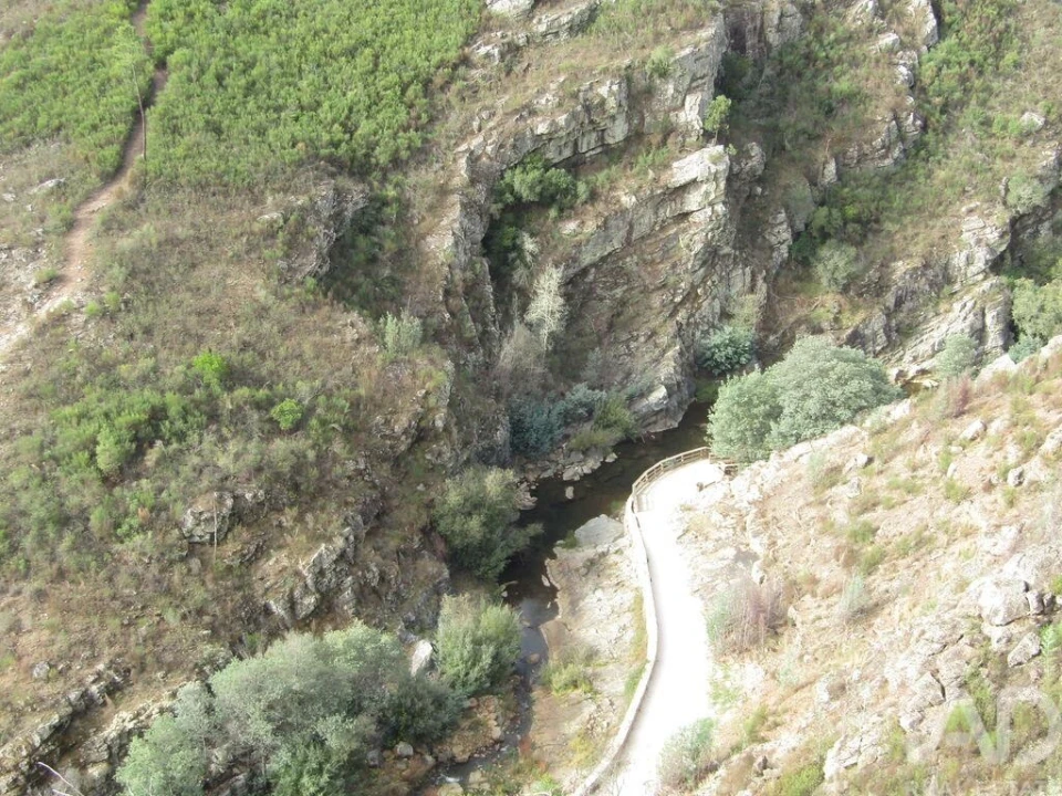 Moradia para Venda em Santiago de Montalegre Foto 25