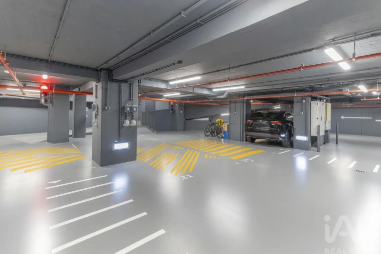 Apartamento T2 para Venda em Campolide Foto 22