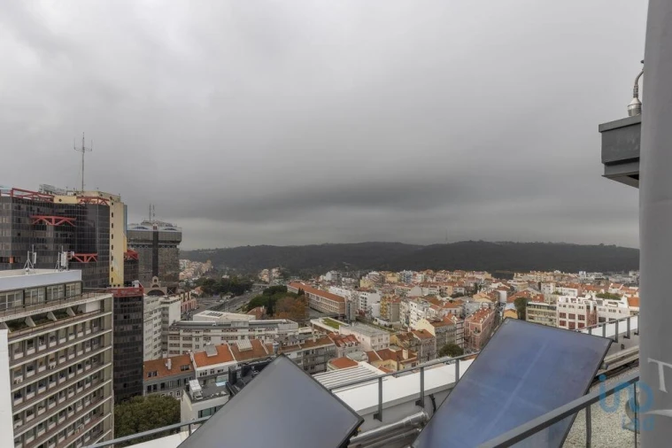 Apartamento T2 para Venda em Campolide Foto 15