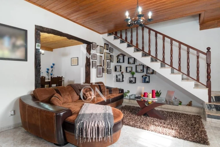 Moradia T5 para Venda em Lindoso Foto 7