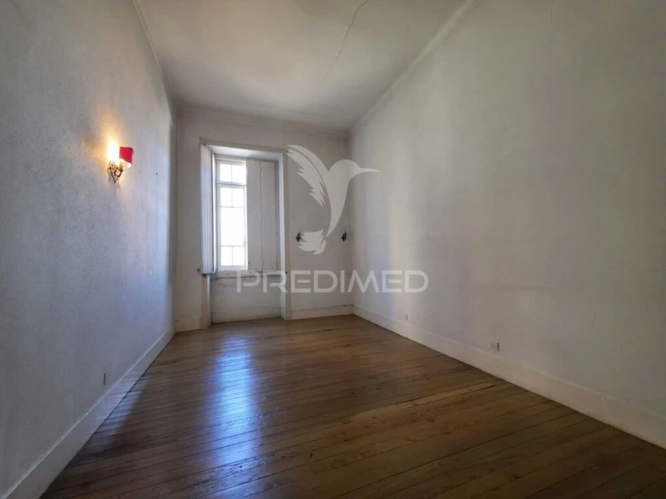 Prédio para Venda em Benedita Foto 12