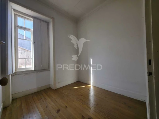 Prédio para Venda em Benedita Foto 13