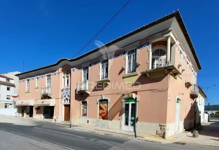 Prédio para Venda em Benedita Foto 2