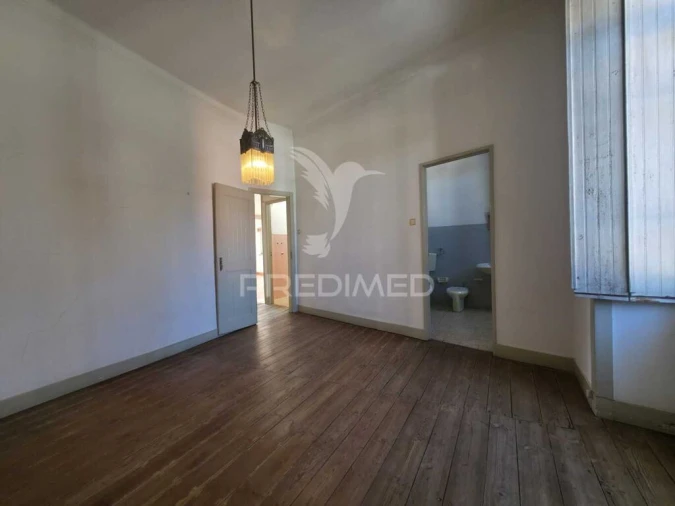 Prédio para Venda em Benedita Foto 17