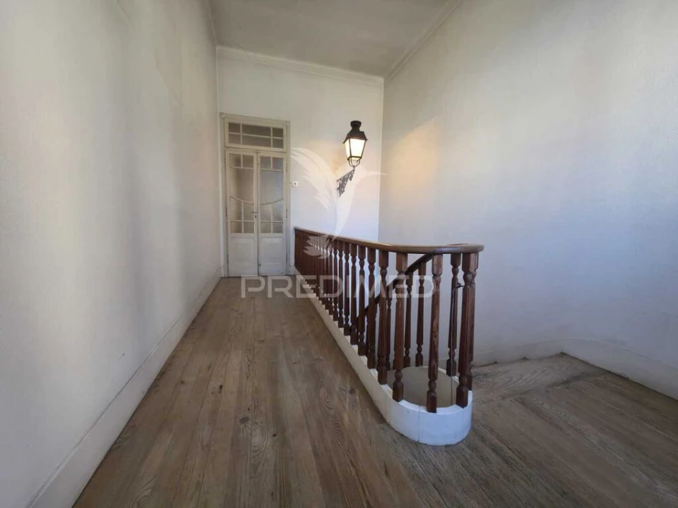 Prédio para Venda em Benedita Foto 3