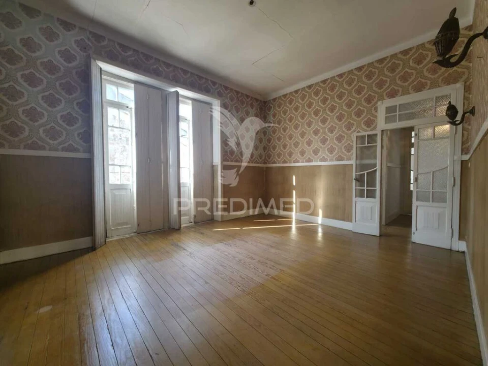 Prédio para Venda em Benedita Foto 5