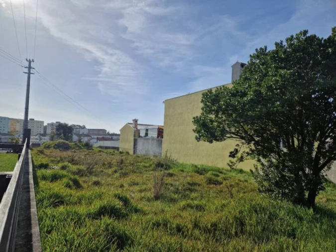 Terreno para Venda em Eixo e Eirol Foto 4