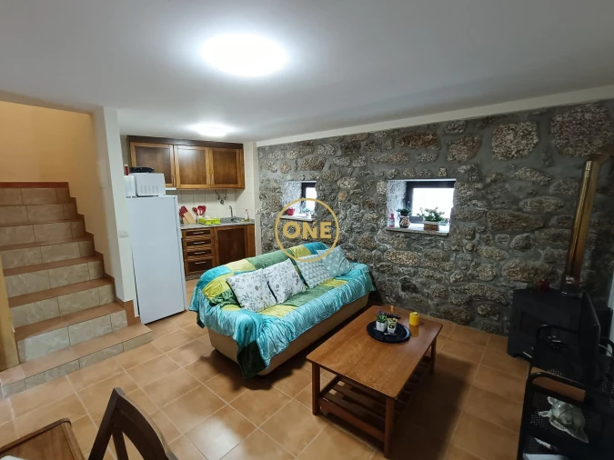 Moradia T2 para Venda em Cibões e Brufe Foto 5