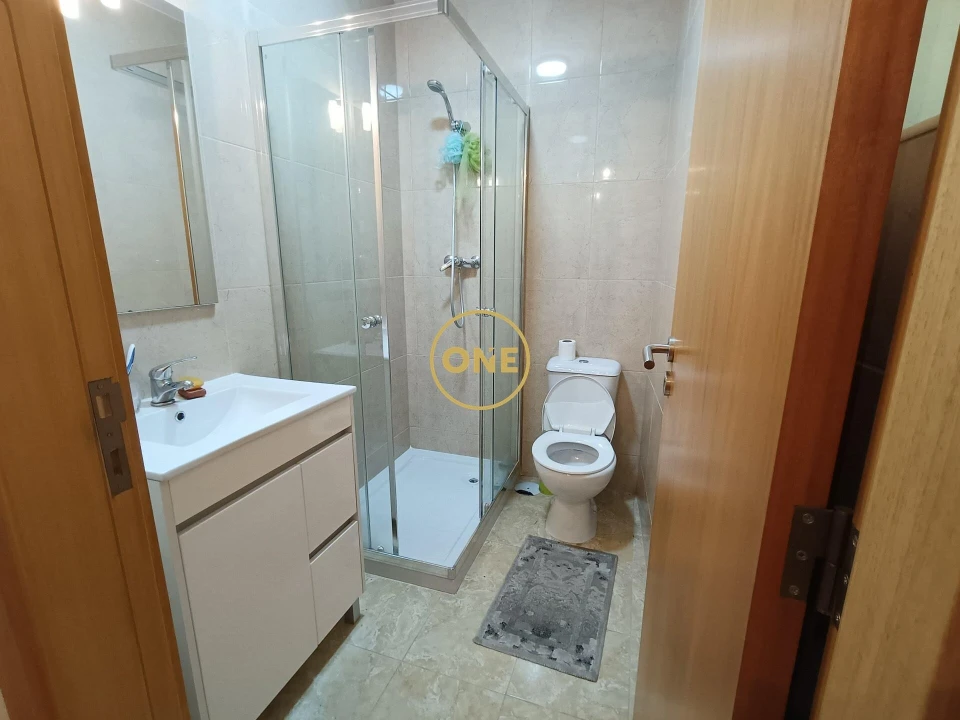 Moradia T2 para Venda em Cibões e Brufe Foto 3