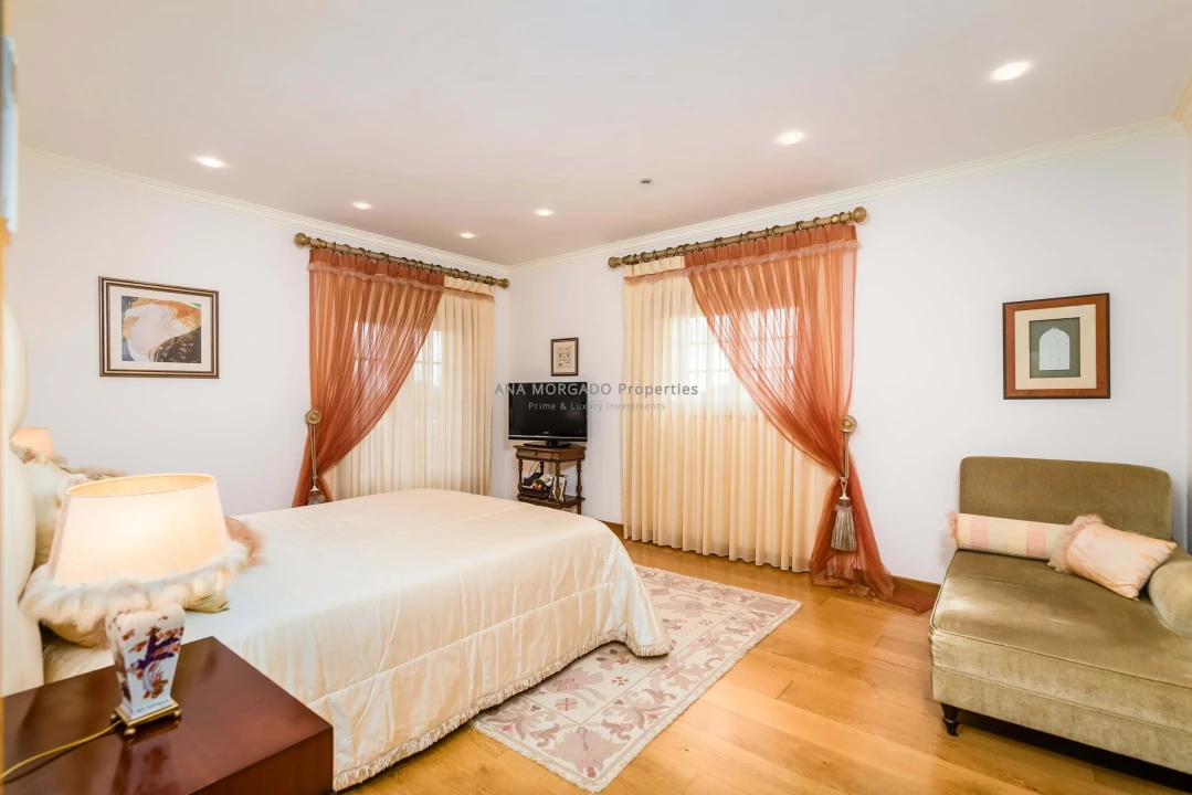 Moradia T5 para Venda em Agualva e Mira-Sintra Foto 54