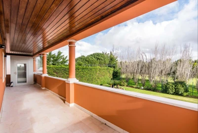 Moradia T5 para Venda em Agualva e Mira-Sintra