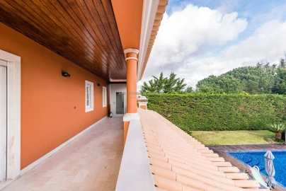 Moradia T5 para Venda em Agualva e Mira-Sintra