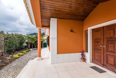 Moradia T5 para Venda em Agualva e Mira-Sintra