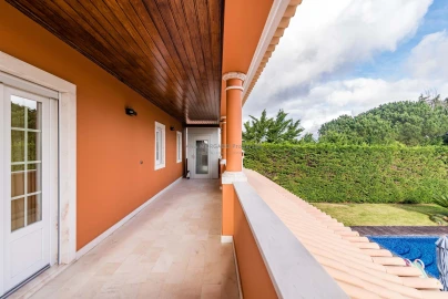 Moradia T5 para Venda em Agualva e Mira-Sintra