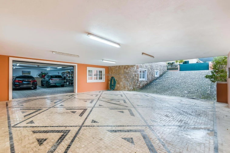 Moradia T5 para Venda em Agualva e Mira-Sintra Foto 90