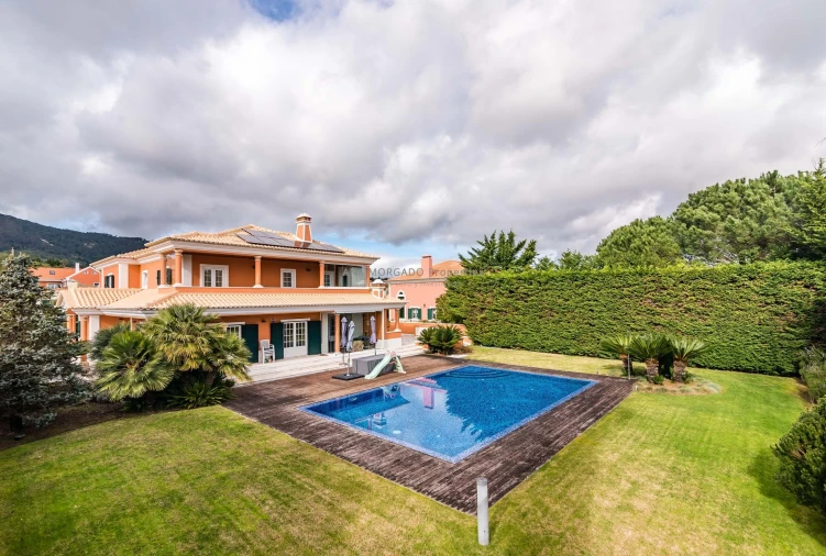 Moradia T5 para Venda em Agualva e Mira-Sintra Foto 104