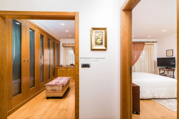 Moradia T5 para Venda em Agualva e Mira-Sintra Foto 50