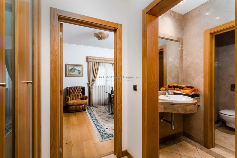 Moradia T5 para Venda em Agualva e Mira-Sintra Foto 24