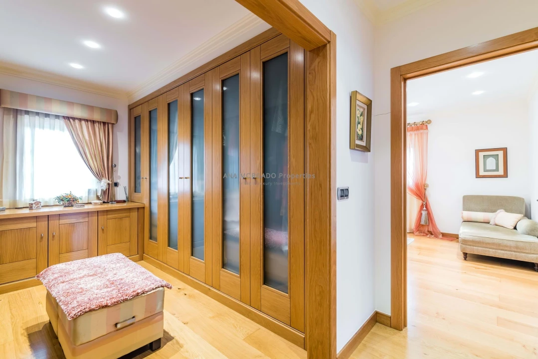 Moradia T5 para Venda em Agualva e Mira-Sintra Foto 52