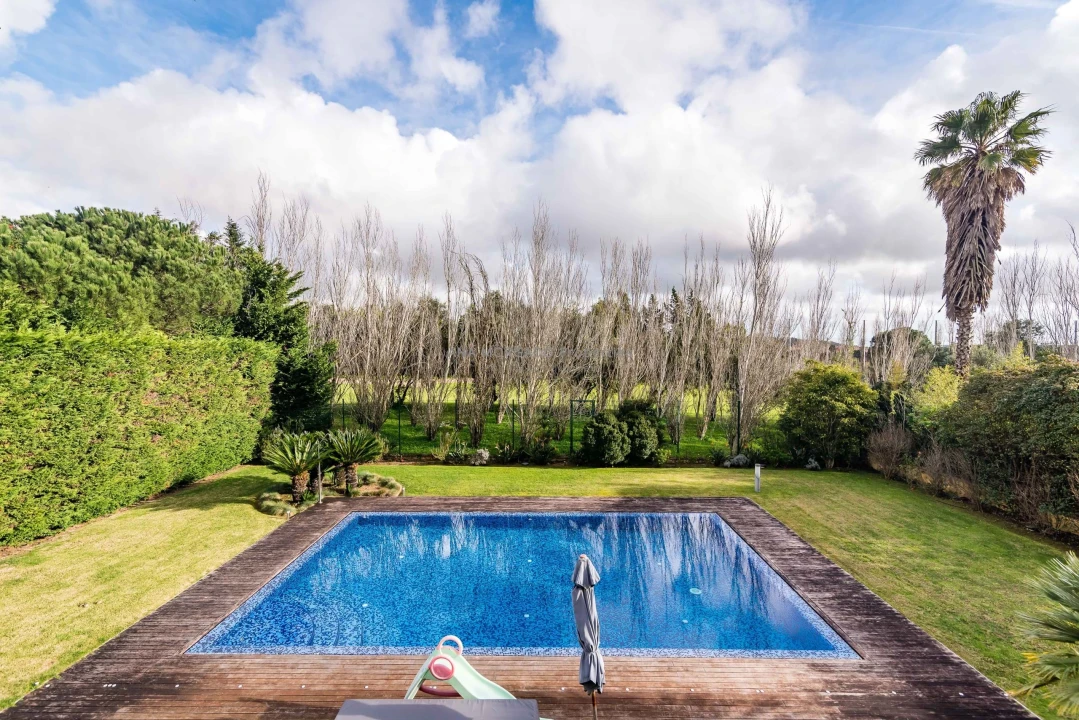 Moradia T5 para Venda em Agualva e Mira-Sintra Foto 64