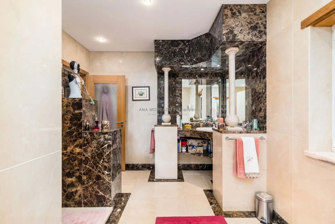 Moradia T5 para Venda em Agualva e Mira-Sintra Foto 60