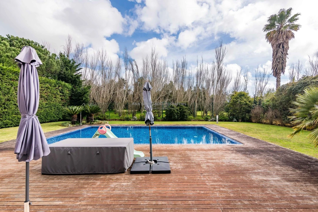 Moradia T5 para Venda em Agualva e Mira-Sintra Foto 93