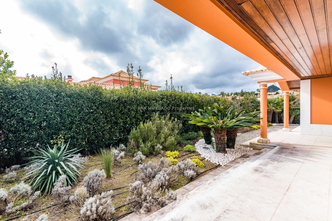 Moradia T5 para Venda em Agualva e Mira-Sintra Foto 92