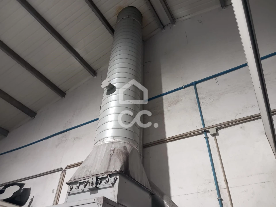 Armazém para Trespasse em Cidade da Maia Foto 27