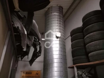 Armazém para Trespasse em Cidade da Maia