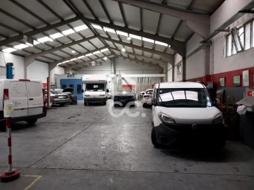 Armazém para Trespasse em Cidade da Maia