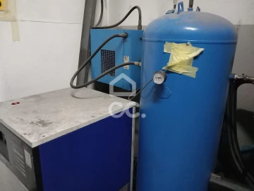 Armazém para Trespasse em Cidade da Maia