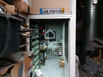 Armazém para Trespasse em Cidade da Maia