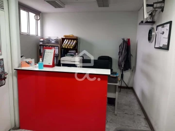 Armazém para Trespasse em Cidade da Maia